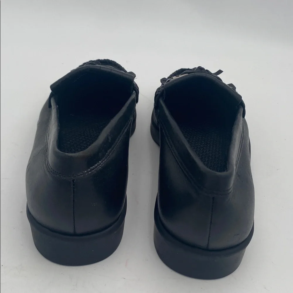 Maripe sleek black